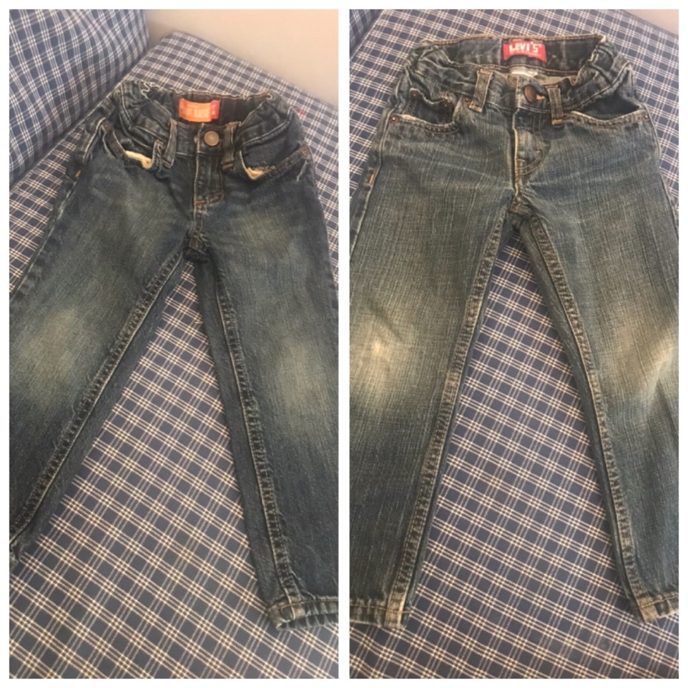 2 pairs of 3t jeans